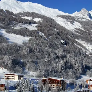 les-ecrins-dazur.fr-provencehotel.com/